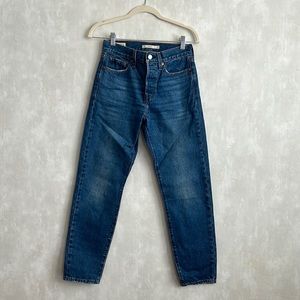 Levi jeans